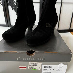 La Canadienne Dorthea  Waterproof Black Suede Bootie Women Size 8
